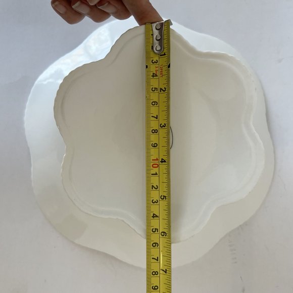 Y2K Shamrock/Clover Design Scalloped Cake Stand By Julia Minasian - Picture 12 of 15